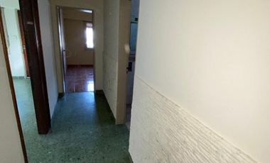 Casa en alquiler en Moron Sur