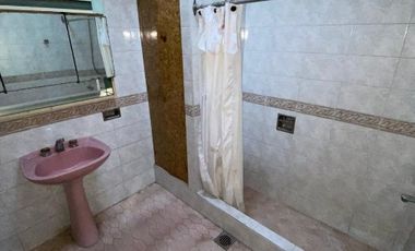 Casa en alquiler en Moron Sur
