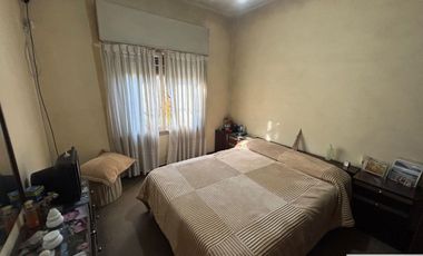 Venta Monte Grande Casa 4 Ambientes Toma Dpto en Parte de Pago y es Apto Credito