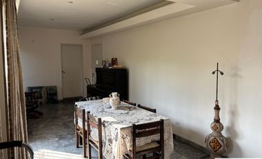 Venta Monte Grande Casa 4 Ambientes Toma Dpto en Parte de Pago y es Apto Credito