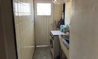 Venta Monte Grande Casa 4 Ambientes Toma Dpto en Parte de Pago y es Apto Credito