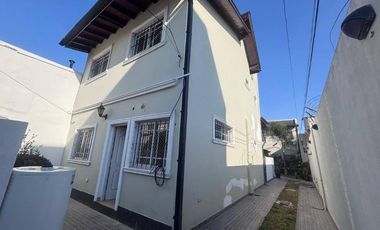 Casa PH en alquiler en Monte Chingolo