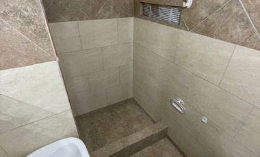 Departamento Tipo Casa en alquiler en Lanus Este
