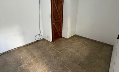 Departamento Tipo Casa en alquiler en Lanus Este