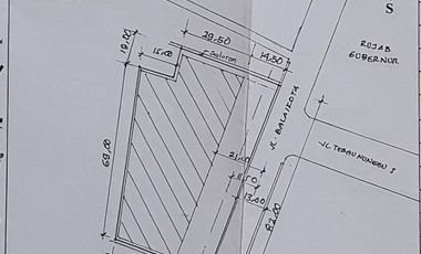 TANAH DAN BANGUNAN DI INTI KOTA KENDARI 3.963 M2