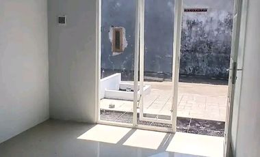 Rumab dekat Surabaya Selatan