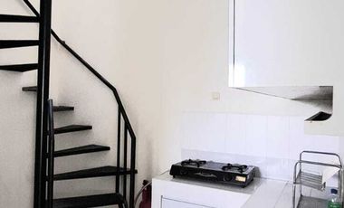 Hot Deal! Rumah Hook di Townhouse Kemang Barat – Lokasi Strategis, Harga Turun Jadi 8,5M