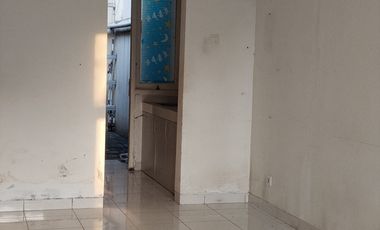 Rumah di Karawaci Palem Widelia dekat sekolah