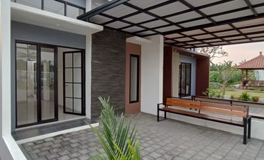 Rumah 1 Lantai Barat Surabaya 5x12 Termurah