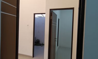Rumah 1 Lantai Barat Surabaya 5x12 Termurah