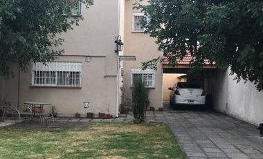 Casa Cinco Ambientes Muy Funcional