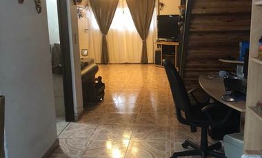 Casa Cinco Ambientes Muy Funcional