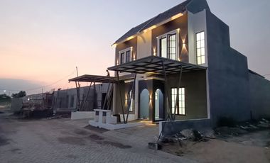 Rumah 2 Lantai Barat Surabaya 500 Jutaan