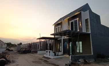 Rumah 2 Lantai Barat Surabaya 500 Jutaan
