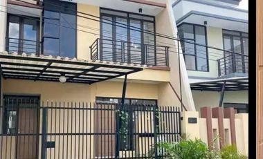 Rumah siap huni di sktr kawasan kampus UNM Pettarani