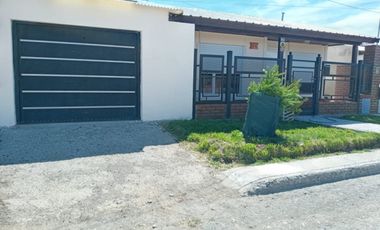 VENTA DE CASA APTA CREDITO EN COMANDANTE LUIS PIEDRABUENA SANTA CRUZ