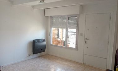 VENTA DE CASA APTA CREDITO EN COMANDANTE LUIS PIEDRABUENA SANTA CRUZ
