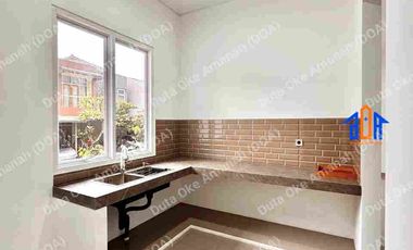 Rumah 3 Lantai Siap Huni di Mampang Pancoran Mas Depok