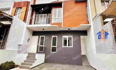 Rumah 3 Lantai Siap Huni di Mampang Pancoran Mas Depok