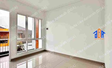 Rumah 3 Lantai Siap Huni di Mampang Pancoran Mas Depok