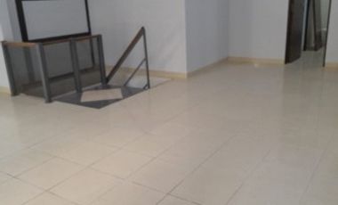 ALQUILER OFICINA ZONA CENTRO PARQUE !