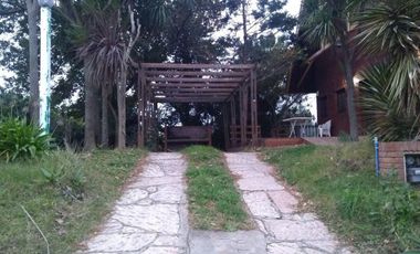 Casa a 100 mts de la playa, sobre lote Multifamiliar y Hotelero - Azopardo esq.Parquer