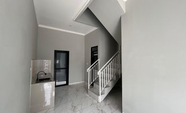 Rumah 2 Lantai Ready Unit , Ganggeng Jakut 1.45 M