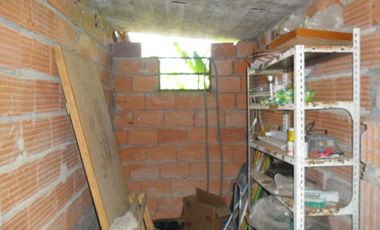 Casa de 3 amb. con depto. en zona norte