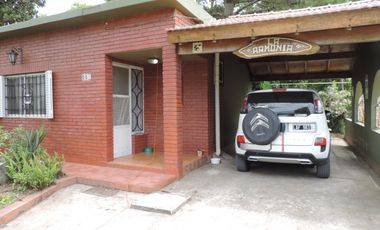 Casa de 3 Amb. con gran lote