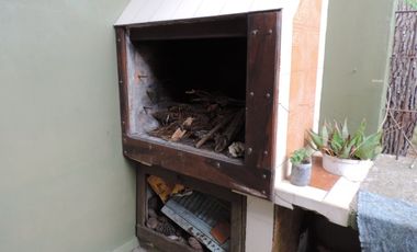 Casa de 3 Amb. con gran lote