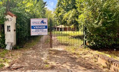 CASA QUINTA EN VENTA EN LOTE DE 3000 M2 - 6 AMBIENTES - ESCUCHA OFERTAS - PILAR A REFACCIONAR