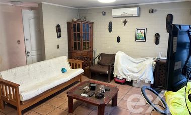 Casa en Venta en Calle del Rodeo esquina Avenida Las Torres