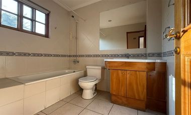 Casa en Arriendo en Candelaria Goyenechea