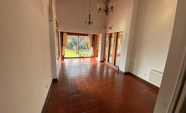Casa en Arriendo en POLO DE MACHALI
