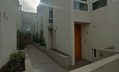 Casa en Venta en República de Cuba 2522