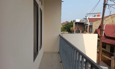 Rumah Baru Siap Huni Dalam Komplek Duren Sawit