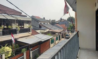 Rumah Baru Siap Huni Dalam Komplek Duren Sawit