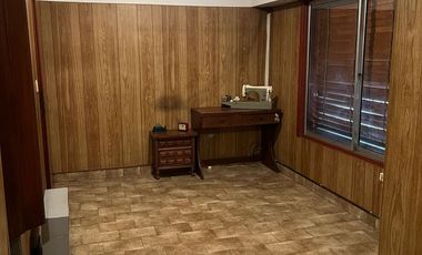 Venta de casa 4 ambientes Villa Luzuriaga