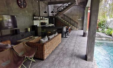 Villa dan Hotel dekat pantai dan Pura Uluwatu bali