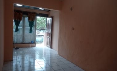 SUPER MURAH RUMAH DIBKOMPLEK PERMATA CIMAHI