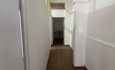 Local comercial céntrico en venta - primera cuadra calle Las Heras