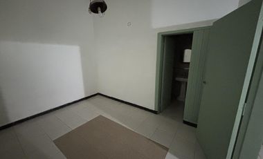 Local comercial céntrico en venta - primera cuadra calle Las Heras