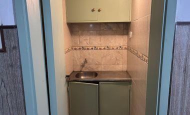 Local comercial céntrico en venta - primera cuadra calle Las Heras