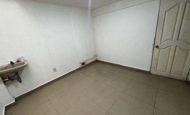 Venta Casa En Jardines De Santa Mónica !!