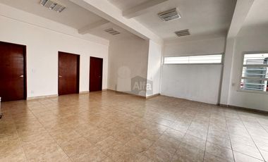 Local listo para operar con alto flujo en Vértice