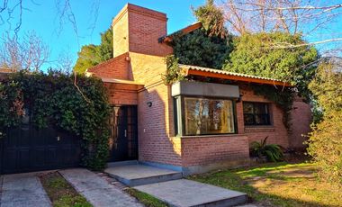 CASA EN VENTA - 3 DORMITORIOS - BARRIO RINCON CLUB DE CAMPO