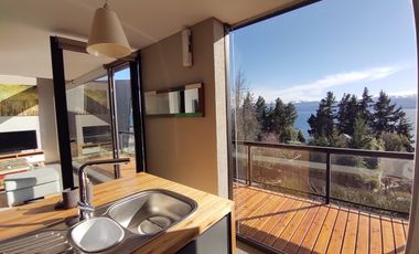 Vista al lago apto turismo en Melipal, Bariloche, en venta propiedad exclusiva de diseÃ±o