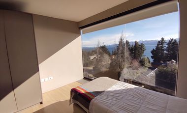 Vista al lago apto turismo en Melipal, Bariloche, en venta propiedad exclusiva de diseÃ±o