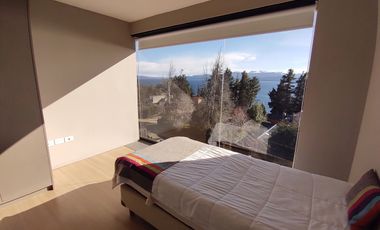 Vista al lago apto turismo en Melipal, Bariloche, en venta propiedad exclusiva de diseÃ±o