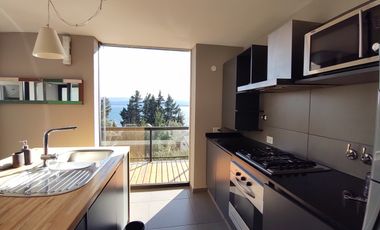 Vista al lago apto turismo en Melipal, Bariloche, en venta propiedad exclusiva de diseÃ±o